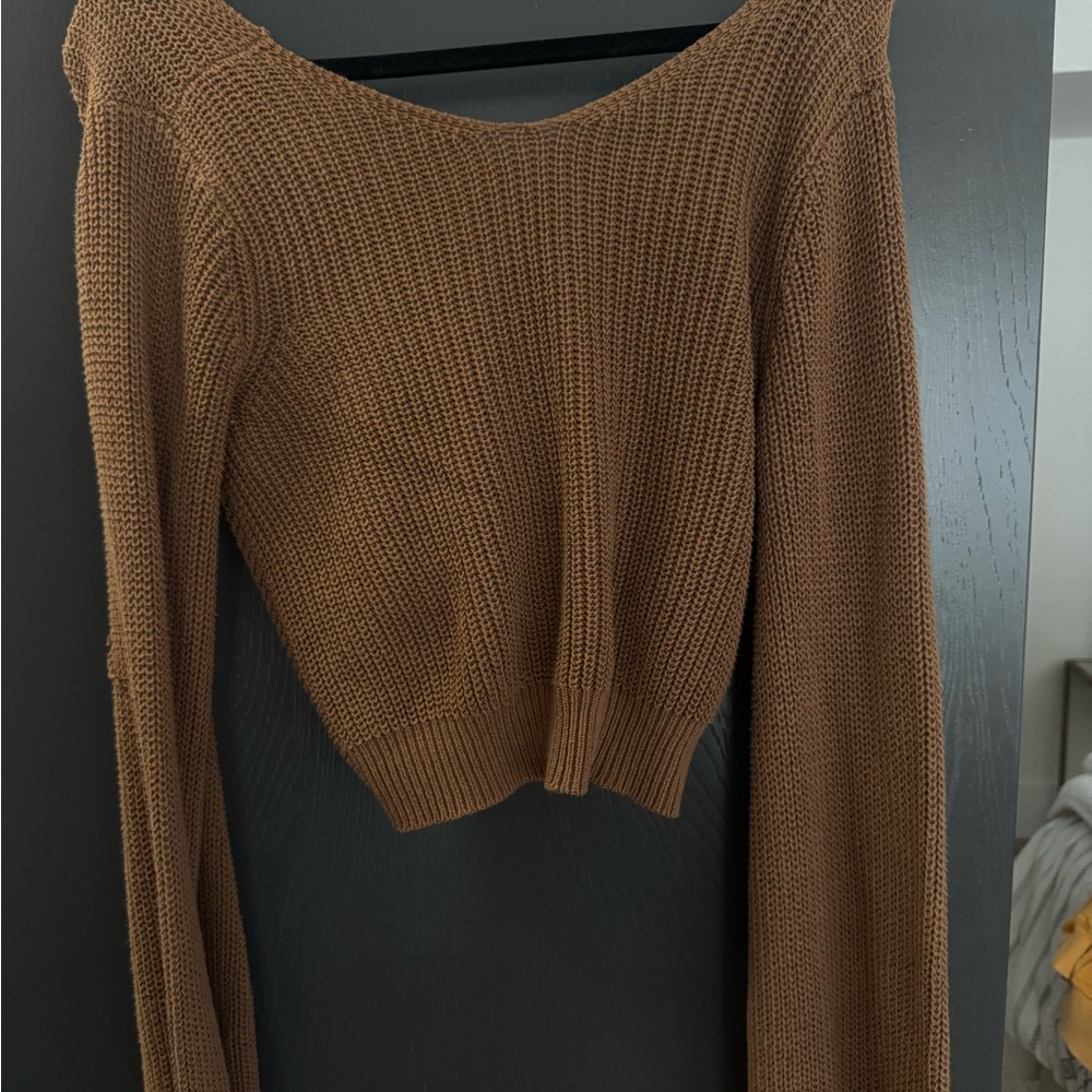Lulu's Warm Tan V-Neck Sweater